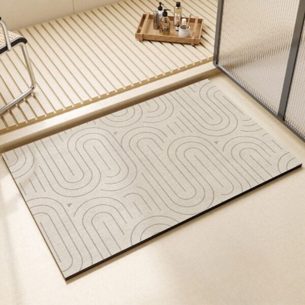 Luxe badkamermat met geometrisch patroon voor moderne badkamer.