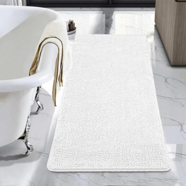 Grote witte badmat met textuur voor badkamer.