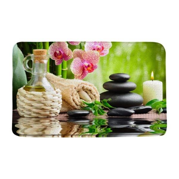 Zen badkamer tapijt met orchideeën, stenen en kaars voor ontspanning.