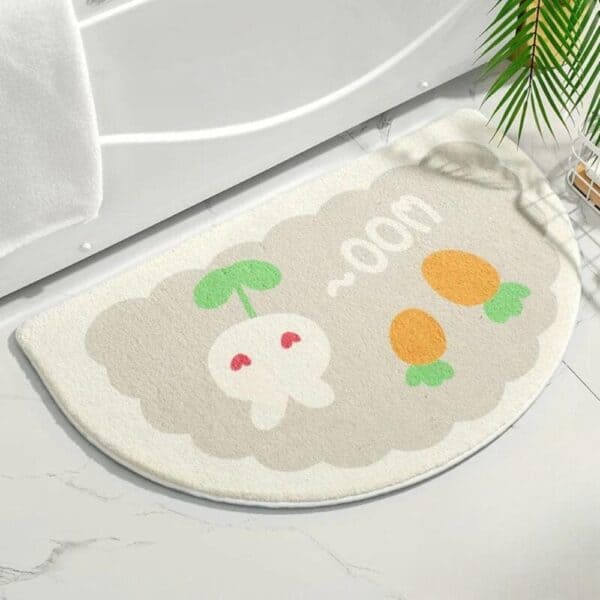 Badmat met konijn en bloemenpatroon voor badkamer.