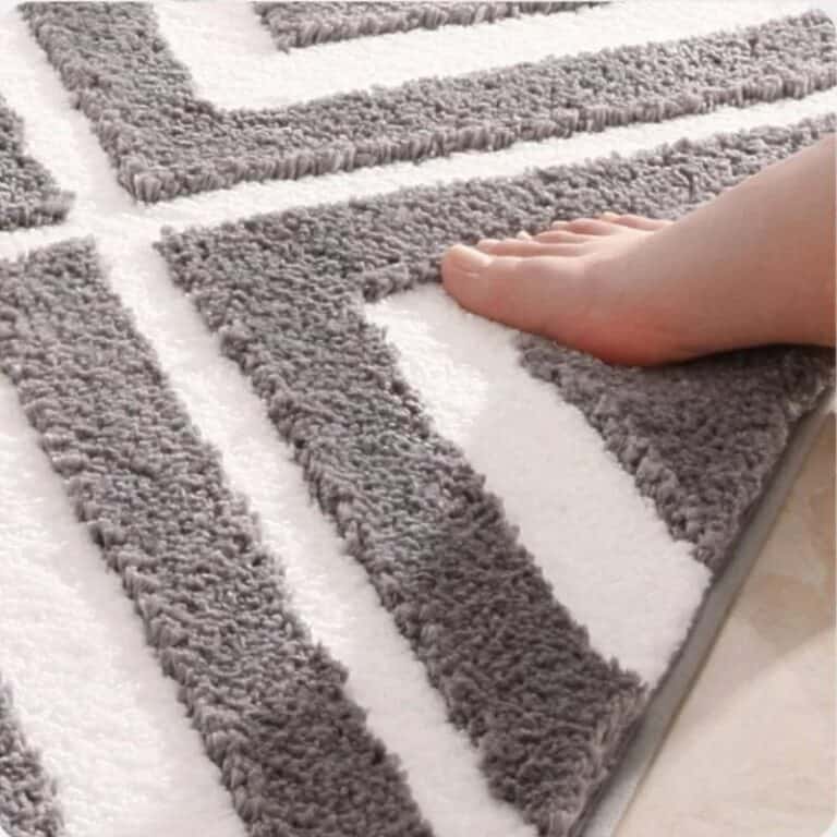Gestreepte Badmat - Badkamer Decoratie
