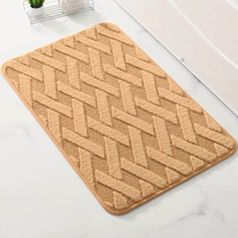 Geometric Pattern Bath Mat