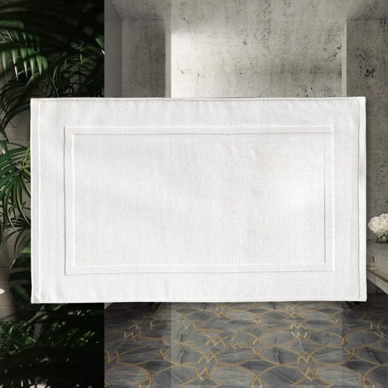 White Cotton Bath Mat